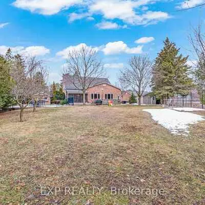 925,&nbsp;15th, Rural King, King