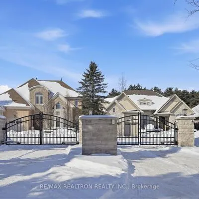 129,&nbsp;Country Club, Rural King, King