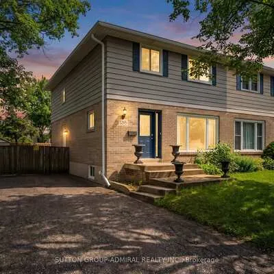 472,&nbsp;Main, Schomberg, King