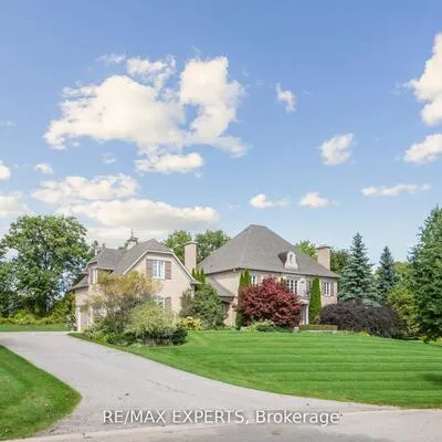 105,&nbsp;Eden Vale, Rural King, King