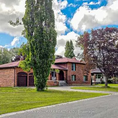 155,&nbsp;Dennison, King City, King