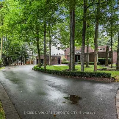 11,&nbsp;Cedarwood, Nobleton, King