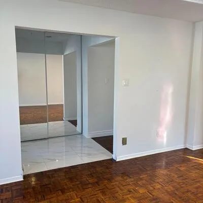 33, Innisbrook, Aileen-Willowbrook, Markham