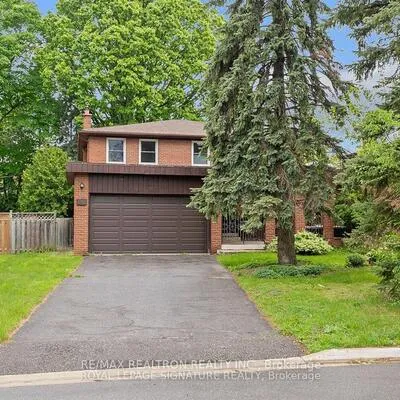 30,&nbsp;Vanwood, Thornhill, Markham