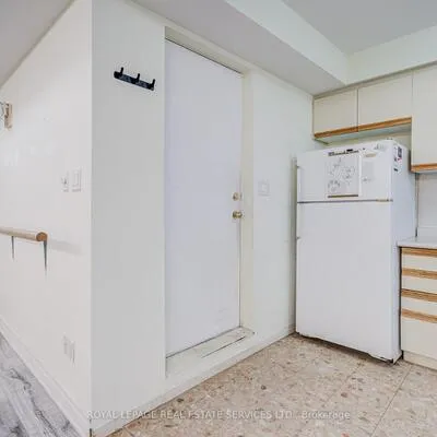 117,&nbsp;Clark, Thornhill, Markham