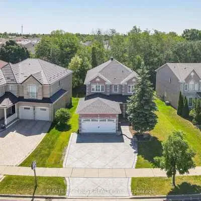 623,&nbsp;Carlton, Markville, Markham