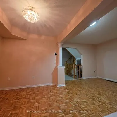 357,&nbsp;Bur Oak, Berczy, Markham