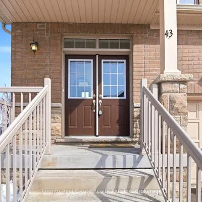 43,&nbsp;Erintol, Cedarwood, Markham
