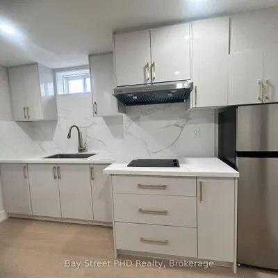 28,&nbsp;West Normandy, Cornell, Markham