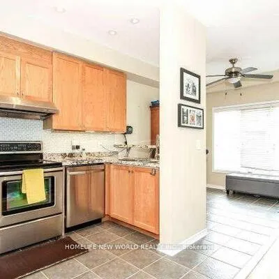 732,&nbsp;Bur Oak, Wismer, Markham