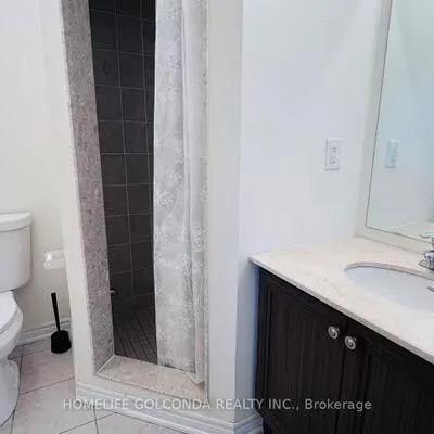 42,&nbsp;Pagnello, Box Grove, Markham