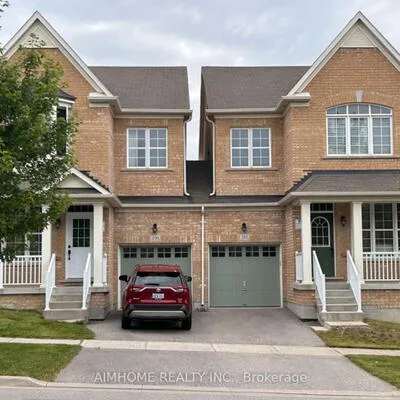 202,&nbsp;Harbord, Berczy, Markham
