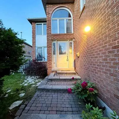33,&nbsp;Westmoreland, Unionville, Markham