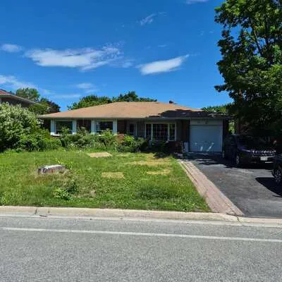 70,&nbsp;Southdale, Bullock, Markham