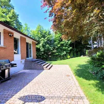 37,&nbsp;Sir Bodwin, Markham Village, Markham