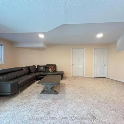 12,&nbsp;Tanglewood, Thornlea, Markham