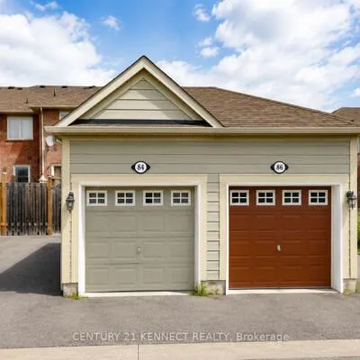 84,&nbsp;Gas Lamp, Cornell, Markham