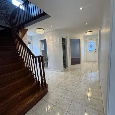 50,&nbsp;Adrian, Raymerville, Markham