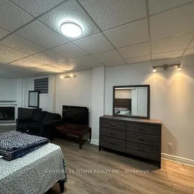 10,&nbsp;Kevlin, Milliken Mills East, Markham