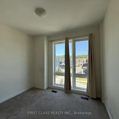 31,&nbsp;Breyworth, Victoria Square, Markham