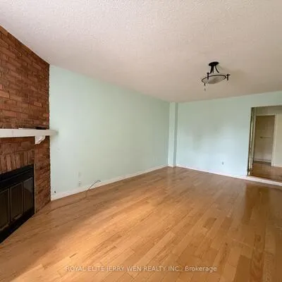 10,&nbsp;Kingsboro, Thornlea, Markham