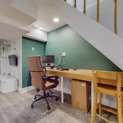158,&nbsp;Holm, Aileen-Willowbrook, Markham