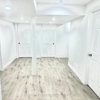 102,&nbsp;Worthing, Milliken Mills East, Markham