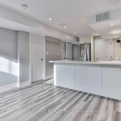 7,&nbsp;Woodgrove, Angus Glen, Markham