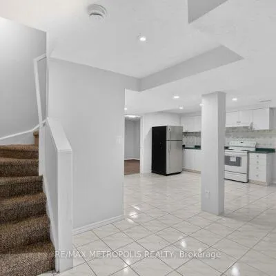 32,&nbsp;Summerlea, Middlefield, Markham