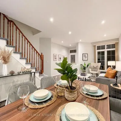 45,&nbsp;Madison Heights, Berczy, Markham