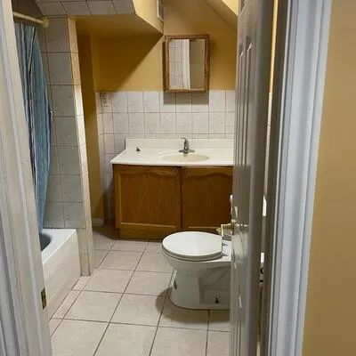24,&nbsp;Elmrill, Berczy, Markham