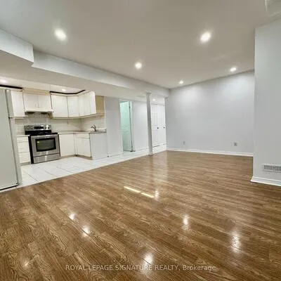 7,&nbsp;Timbers, Milliken Mills East, Markham