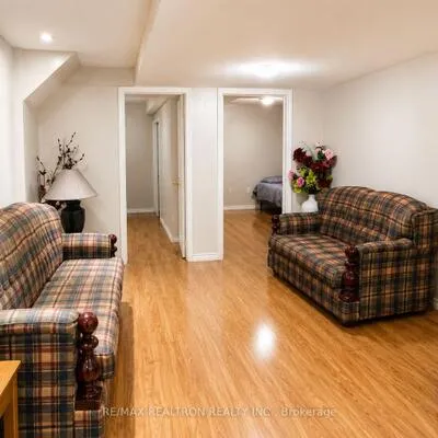 50,&nbsp;Beulah, Middlefield, Markham