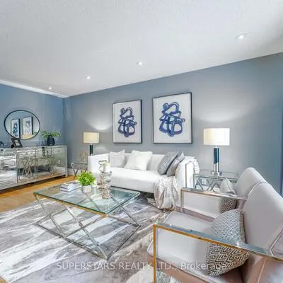 17,&nbsp;Old Wellington, Bullock, Markham