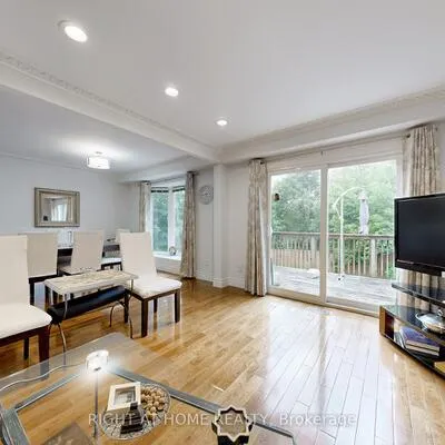 52,&nbsp;Breckonwood, Aileen-Willowbrook, Markham