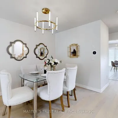 12,&nbsp;Castlemore, Berczy, Markham