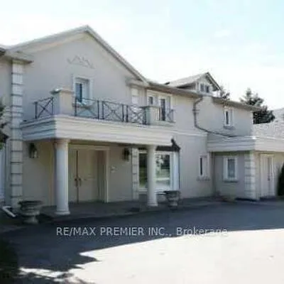 66,&nbsp;Laureleaf, Bayview Glen, Markham