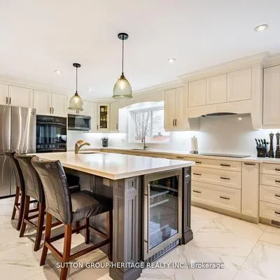 3944,&nbsp;19th, Rural Markham, Markham