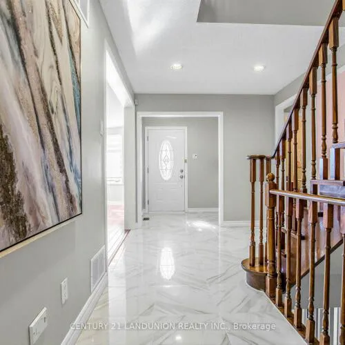 Premium freehold home for sale: 180, Willowbrook, Aileen-Willowbrook, Markham