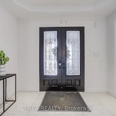 10, Golden Meadow, Wismer, Markham