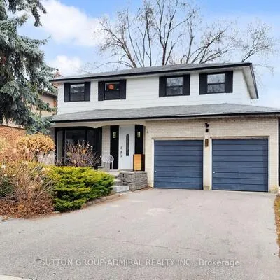 7,&nbsp;Knotty Pine, Royal Orchard, Markham
