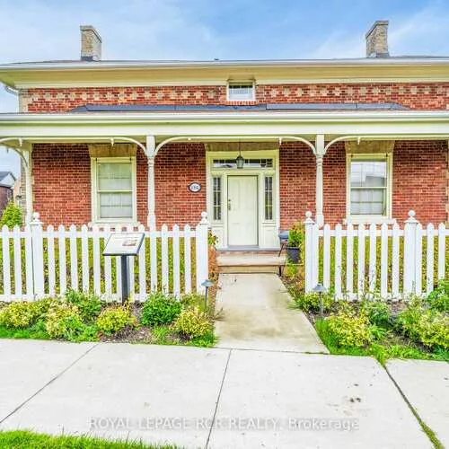 Premium freehold home for sale: 10961, Victoria Square, Victoria Square, Markham