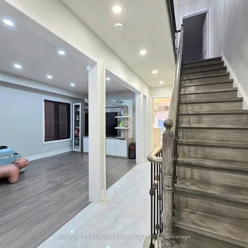 Premium freehold home for sale: 24, Guinevere, Cedarwood, Markham