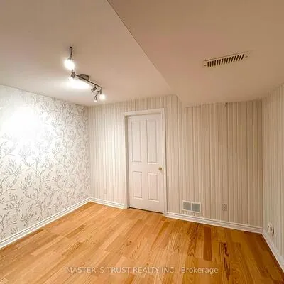 55,&nbsp;Russell Hill, Berczy, Markham