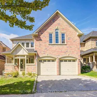 8,&nbsp;Hollylane, Berczy, Markham