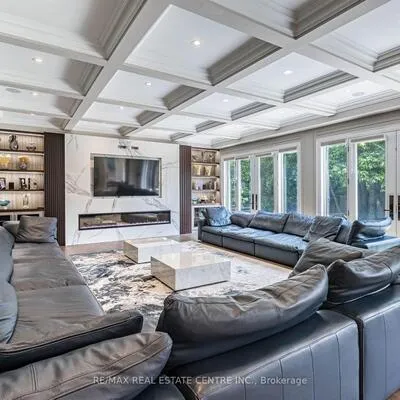 1,&nbsp;Huckleberry, Bayview Glen, Markham