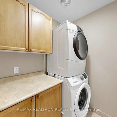 1,&nbsp;Barnstone, Wismer, Markham