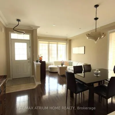 15,&nbsp;Atlas Peak, Victoria Manor-Jennings Gate, Markham