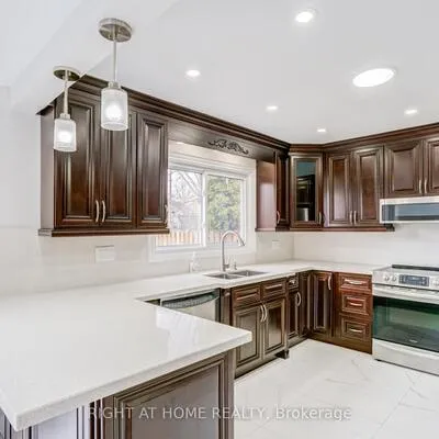 46,&nbsp;Hewlett, Markville, Markham