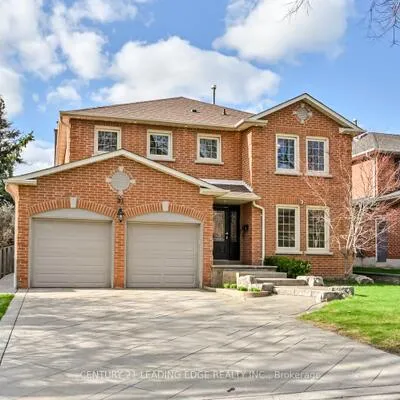 31,&nbsp;Heisey, Markham Village, Markham